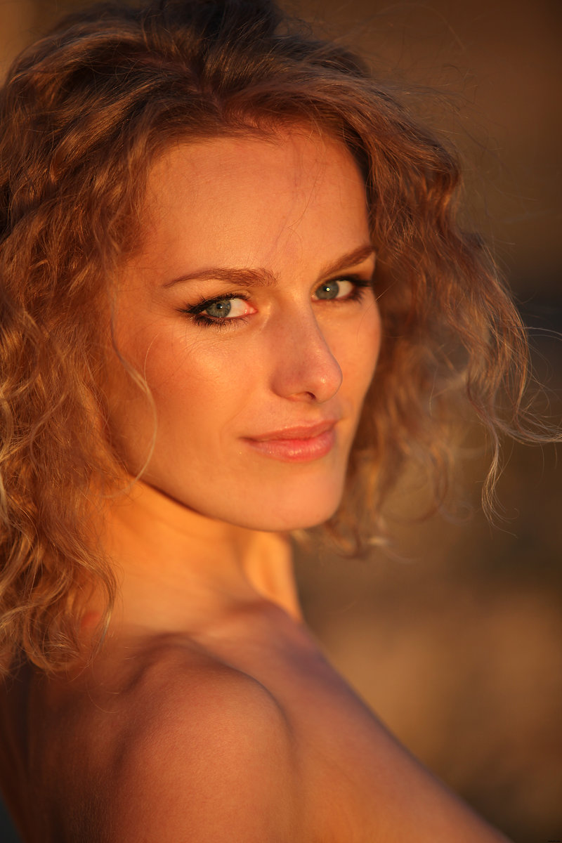 Александра, 20 лет, 3 размер груди